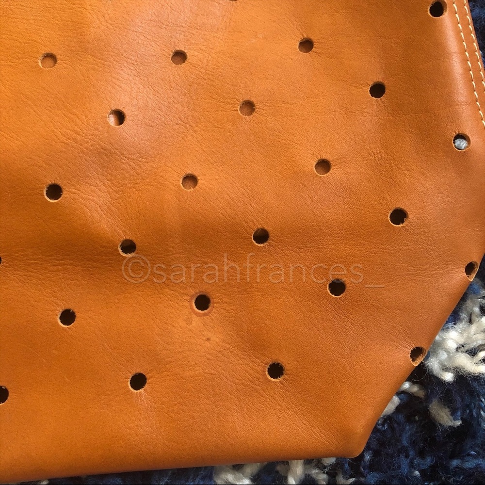 🚫SOLD🚫madewell • holepunch transport tote - Picture 4 of 8